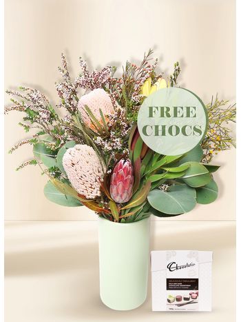 Native Seasonal Regular with Free Chocs