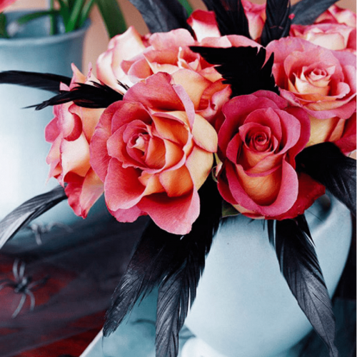 Spooky Floral Arrangements & Centrepiece Ideas for Halloween