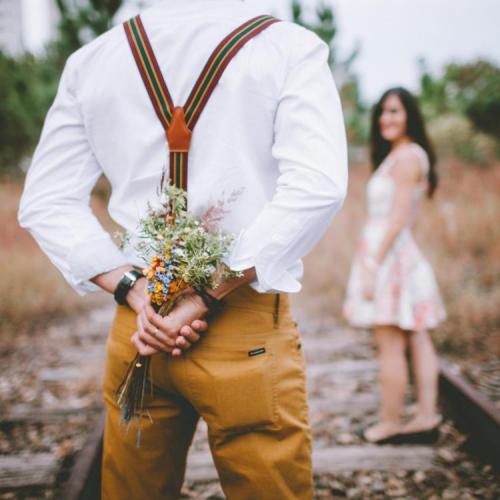Flowers to Gift for Wedding Anniversary by Year